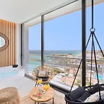Pura Vida Luxury With Jacuzzi טורמולינוס