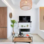 Pura Vida Luxury With Jacuzzi טורמולינוס