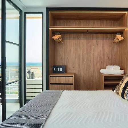 Apartamento Pura Vida Luxury With Jacuzzi Torremolinos