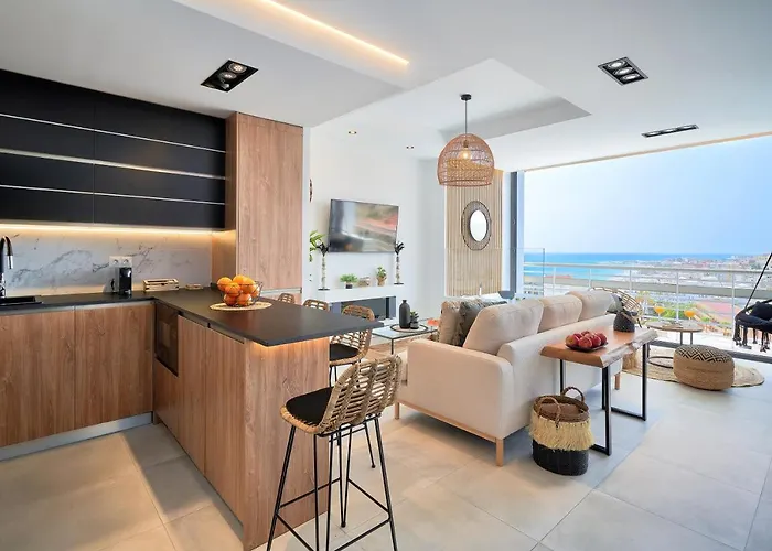 Pura Vida Luxury With Jacuzzi Appartement *