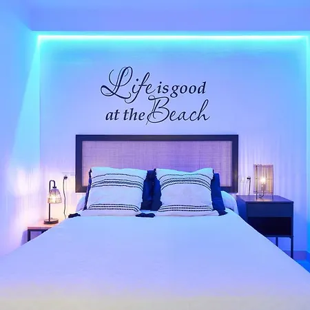 Pura Vida Luxury With Jacuzzi トレモリノス