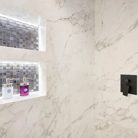 Pura Vida Luxury With Jacuzzi * Торремолінос