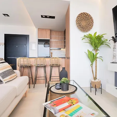 Apartment Pura Vida Luxury With Jacuzzi Torremolinos